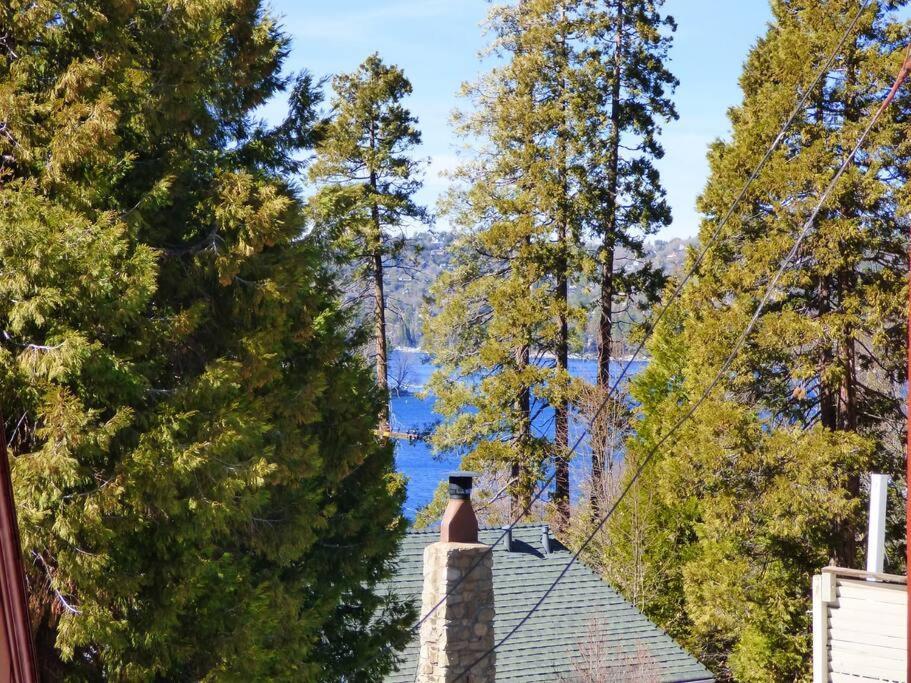 Romantic Tiny Cabin- With Lake View! Villa Lake Arrowhead Kültér fotó